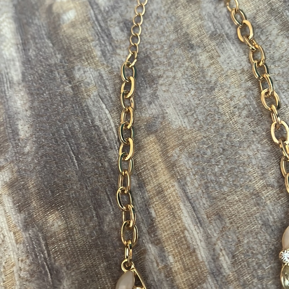Necklace - Picture 3 of 4